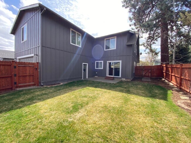 Building Photo - 20646 Hummingbird Ln