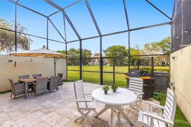 Building Photo - 10137 Costa Del Sol Blvd