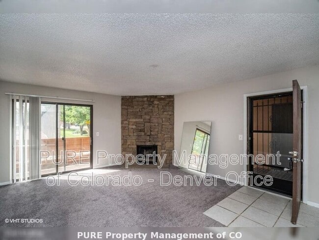 Building Photo - 3275 S Ammons St