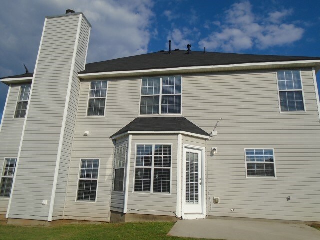 Building Photo - 705 Compton Ln