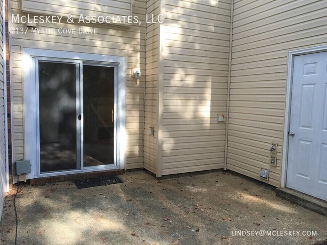 Building Photo - 2137 Mystic Cove Dr
