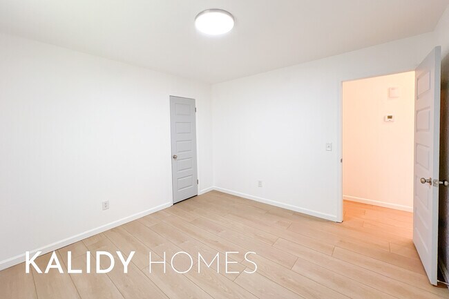 Building Photo - 3501 Baird Dr