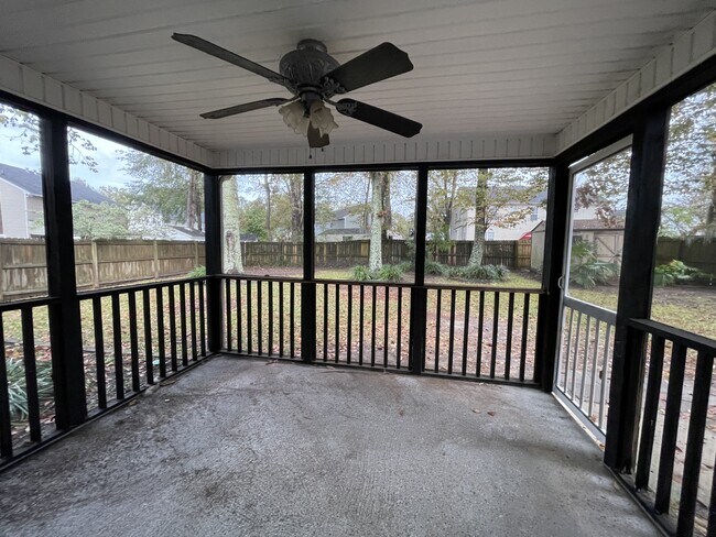 Building Photo - 9305 S Moreto Cir