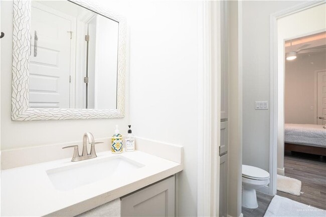 Building Photo - 2200 S 10th St