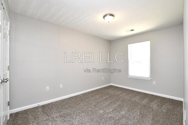 Building Photo - 306 Keeneland Dr
