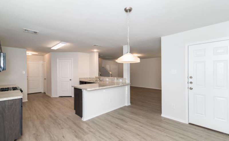 Building Photo - 8601 Wilkins Oaks Dr