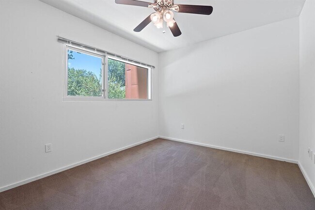 Building Photo - 1600 Barton Springs Rd