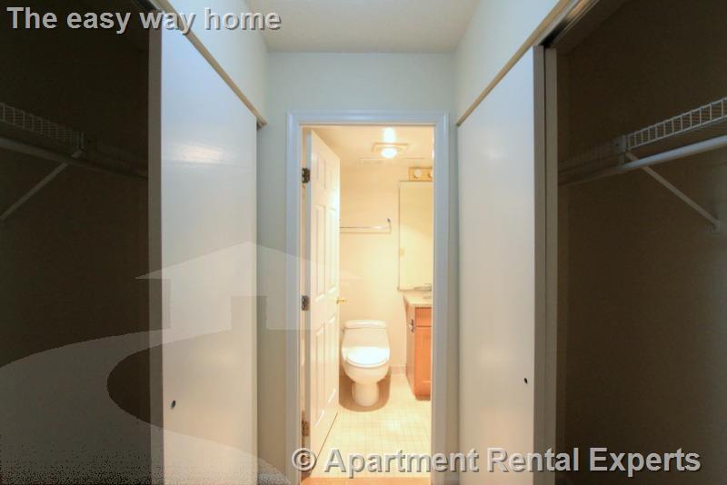 Building Photo - 345 Franklin St