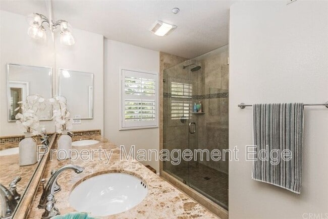 Building Photo - 40094 Spring Pl Ct