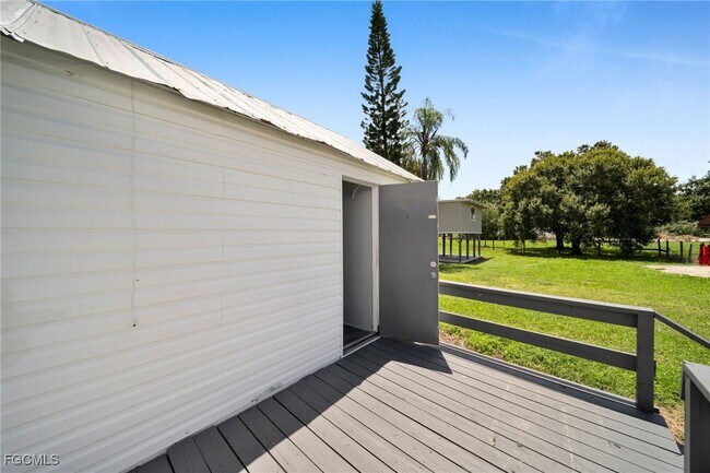 Building Photo - 2950 Packinghouse Rd