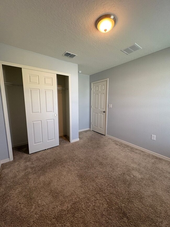 Building Photo - 4751 Maplewild Ln.
