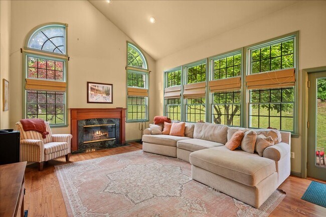 Building Photo - Private Pool, Fireplace & Endless Charm — Cross River, NY