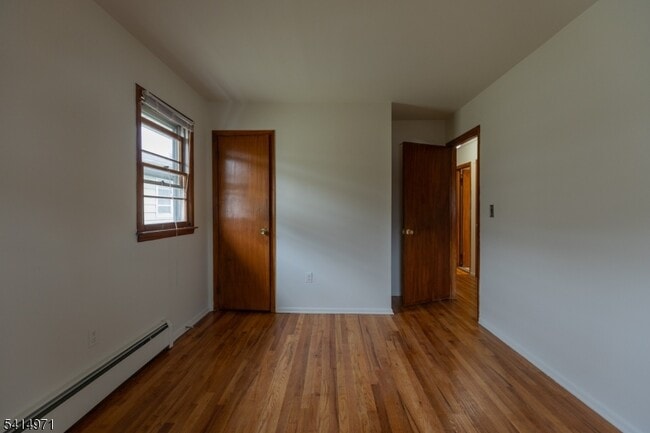 Building Photo - 318 Kennedy Dr