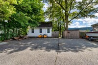 Building Photo - 154 Windermere Ave