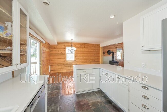 Building Photo - 5846 Flintwood Rd