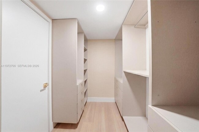 Building Photo - 5801 Collins Ave