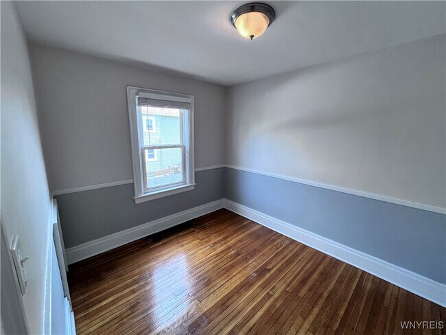 Building Photo - 45 Delham Ave
