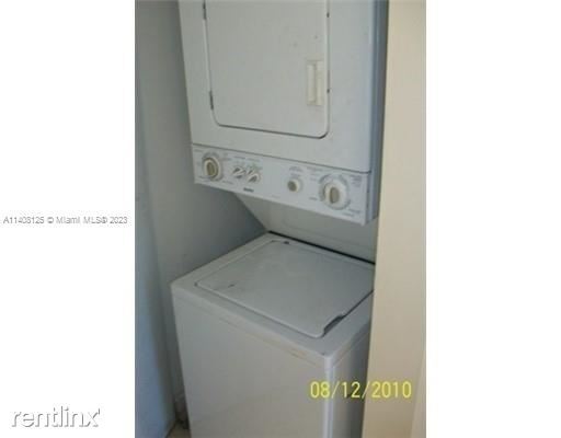 Building Photo - 4 br, 2 bath House - 13950 NE 2nd Ave # 1A 0