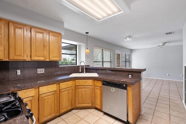 Building Photo - 8718 Coastal Dr