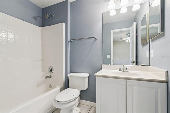 Building Photo - 3308 Erskine Dr