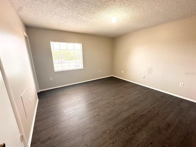 Building Photo - 3601 Cypress Gardens Rd