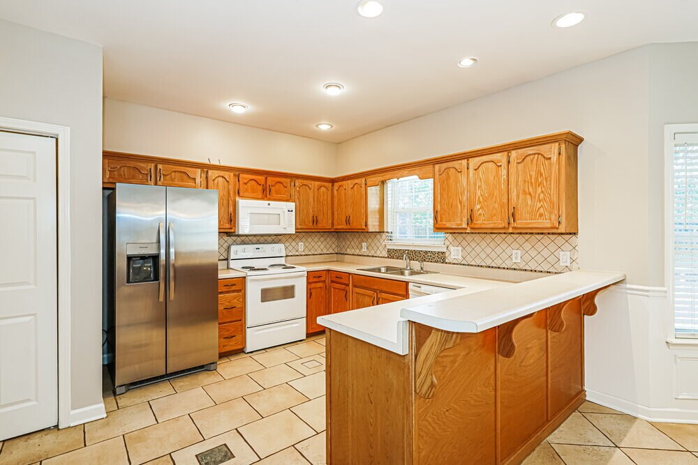 Building Photo - 318 Gatewood Dr