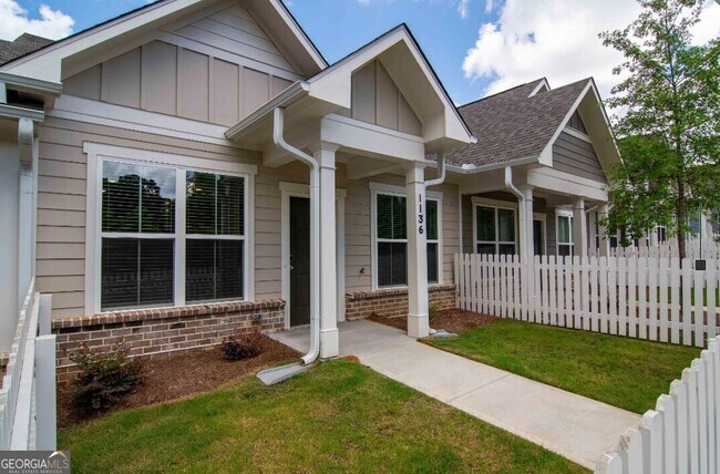 Building Photo - 1151 Hunter Trl