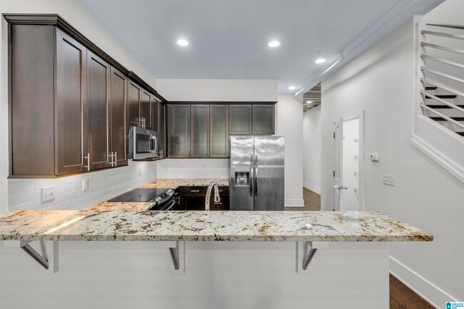 Building Photo - 708 Barristers Ct