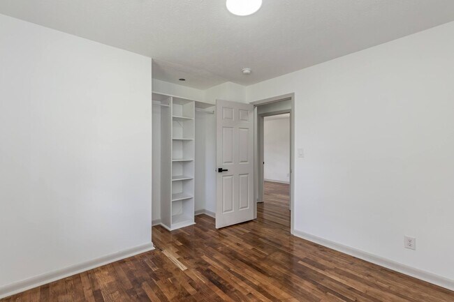 Building Photo - Spacious 4-Bedroom Rental – 10 Minutes from Fort Bragg & local amenities!