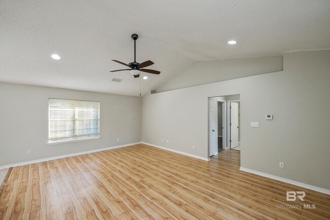 Building Photo - 16955 Heartland Cir