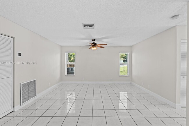 Building Photo - 3165 NW 116th Ave