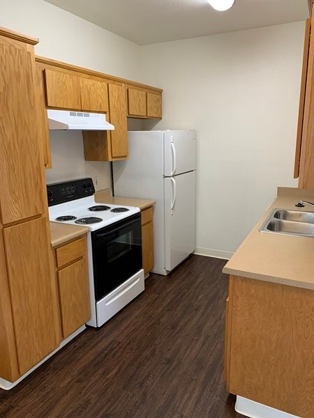 Building Photo - Monterey Park Apartments