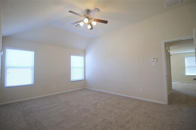 Building Photo - 4910 Hidden Nest Ct