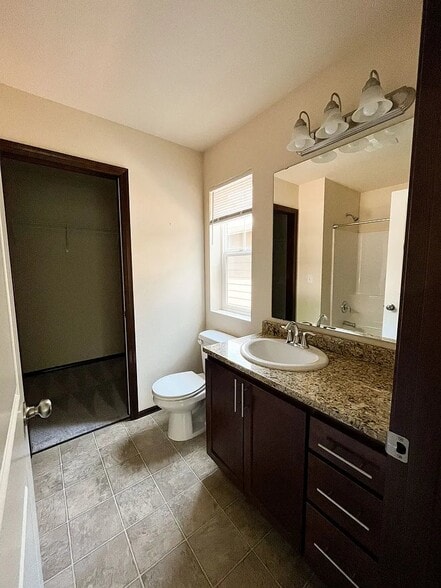 Building Photo - 703 Kodiak Ln