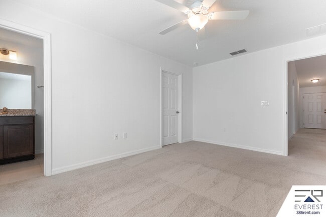 Building Photo - 6 Unison Ct