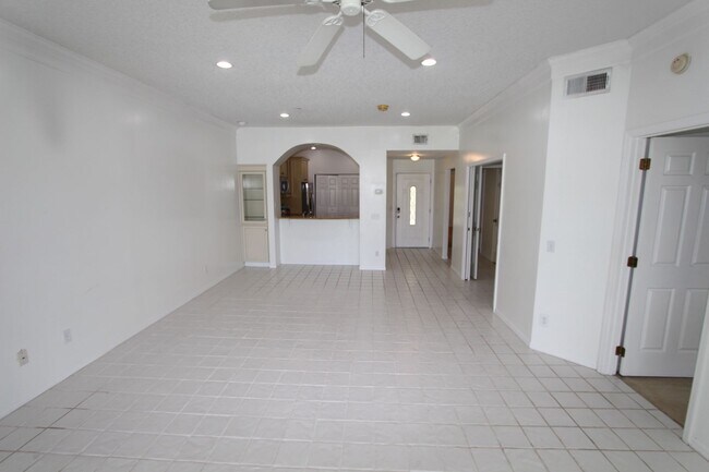 Building Photo - Lake Mary - 3 Bedroom, 2 Bathroom - $2,195.00