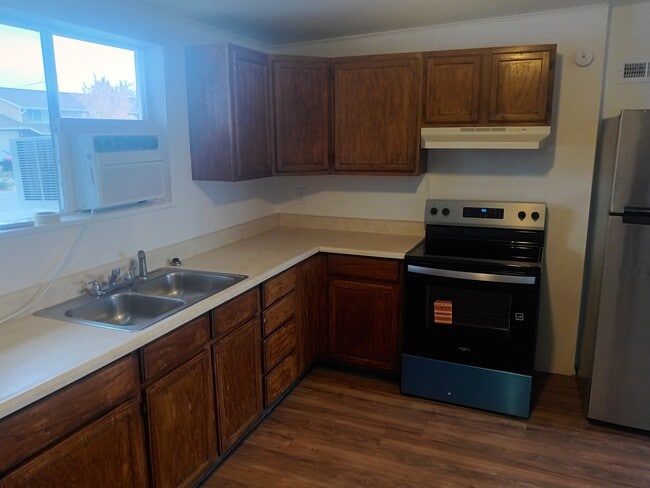 Primary Photo - 6245 Margray Dr