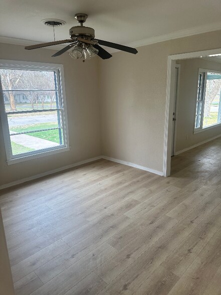 Building Photo - 4200 Harlan Ave