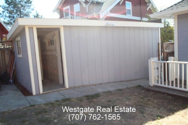 Building Photo - 112 Bodega Ave