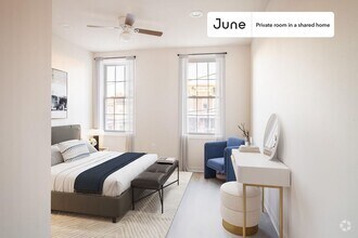 Building Photo - Private bedroom in 4 bed/3.5 bath Home