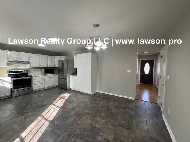 Building Photo - Peaceful Retreat- Homesteaders Dream-Botetourt County