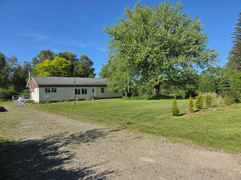 Building Photo - 5648 Cheney Rd