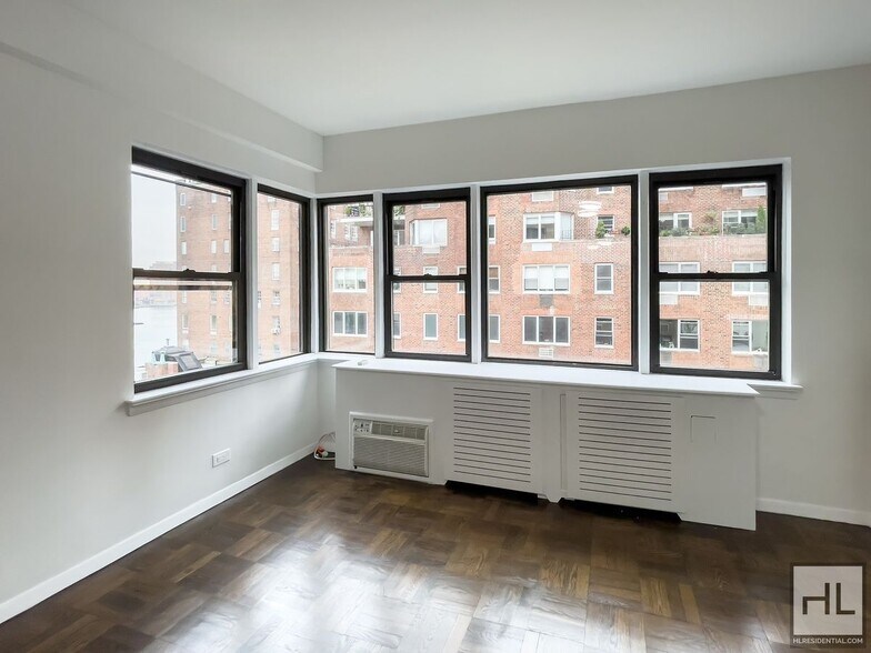 Building Photo - BEEKMAN PLACE