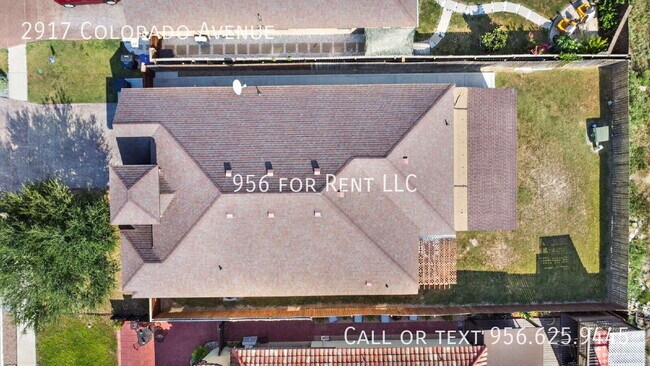 Building Photo - 2917 Colorado Ave