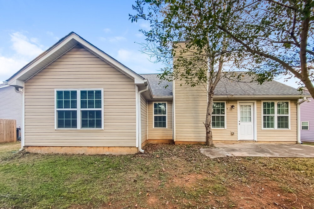 Building Photo - 6697 Biscayne