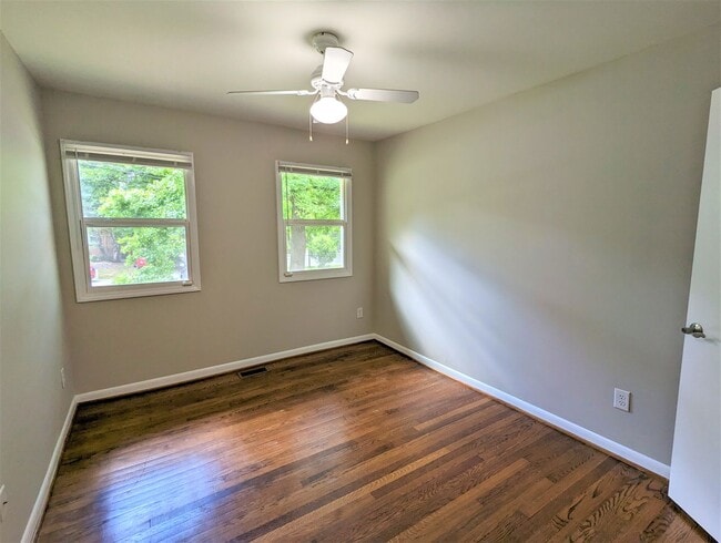 Building Photo - 16 Bolin Heights