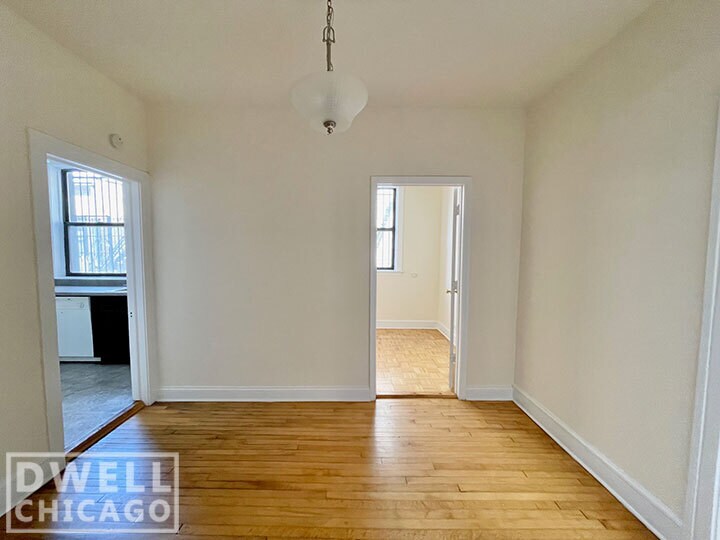 Building Photo - 2331 N Spaulding Ave