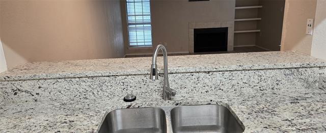 Building Photo - 9601 Walnut St