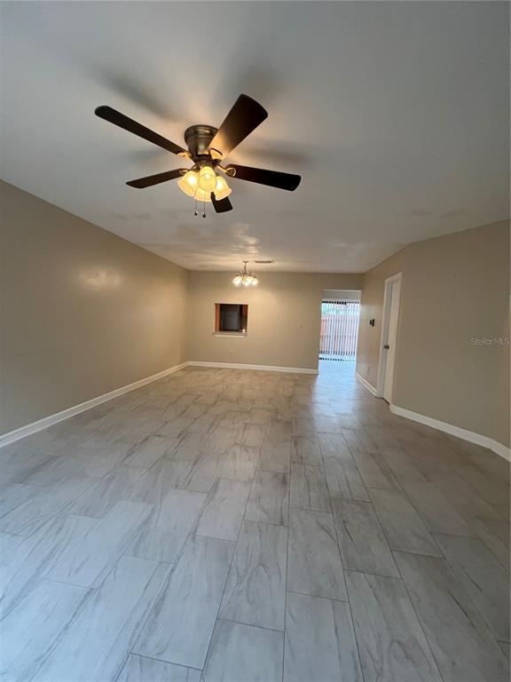 Building Photo - 6231 Yorktown Dr