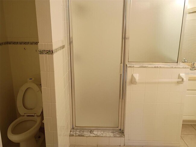Building Photo - 862 Bayou View Dr